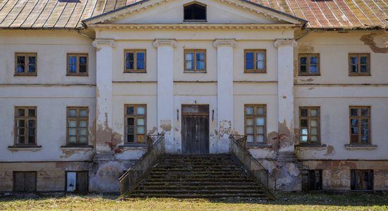 ФОТО. Усадьба Айзупес, в которой когда-то учили лесников