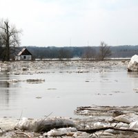 Daugavā pie Daugavpils ūdens līmenis pārsniedzis 2010.gada palu maksimumu