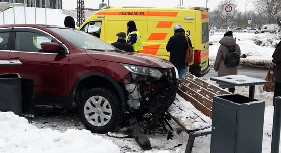 92-летнего водителя приговорили к тюремному сроку за трагическое ДТП в Торнякалнсе 