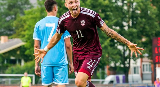 Latvijas U-21 izlases futbolisti EČ atlasē pieveic Sanmarīno