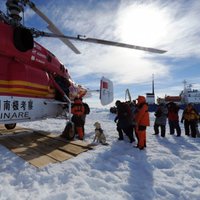 Пассажиры российского судна в Антарктике эвакуированы