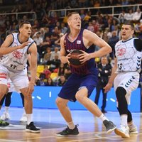 Šmita pārstāvētā 'Barcelona' iekļūst pusfinālā; Žagars basketbola vietā izvēlas mācības