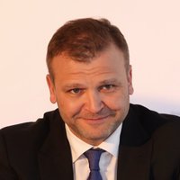 Latvijas bagātākais cilvēks Fiļs varētu kandidēt uz Futbola federācijas prezidenta amatu