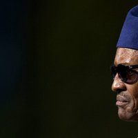 Nigērijas pirmā lēdija publiski izsaka politisku brīdinājumu vīram