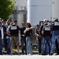 Теракт во Франции: исламисты атаковали завод, есть жертвы