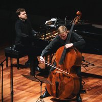 Ventspilī jaunu programmu atskaņos kontrabasists Oskars Bokanovs un pianists Rihards Plešanovs