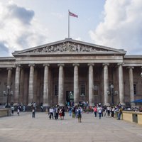 Jauns pavērsiens apzagtā Britu muzeja lietā. Artefakti izpārdoti internetā