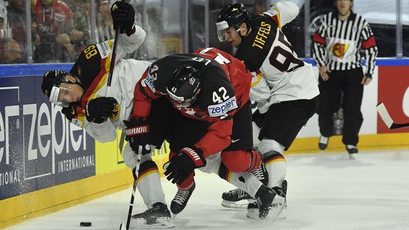 Hokejs, pasaules čempionāts: Kanāda - Vācija - 1