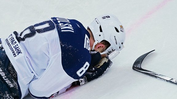  Metallurg s Wojtek Wolski