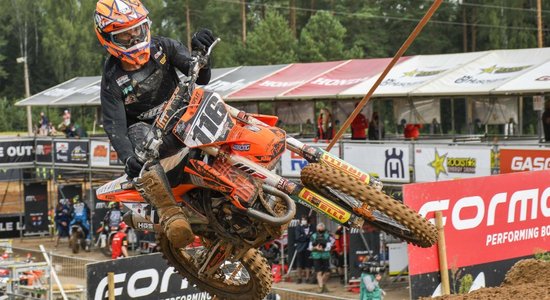 Sabulis izcīna 18.vietu karjeras otrajās MXGP sacīkstēs; Kairoli uzvar Rīgas 'Grand Prix'