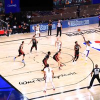 Mediji: NBA vēlas nākamo sezonu sākt pirms Ziemassvētkiem