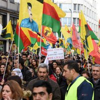 Vācijā 15 000 protestē pret Turcijas operācijām pret kurdiem
