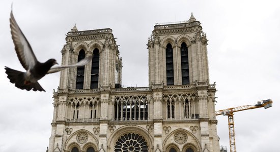 Pieci gadi kopš postošā ugunsgrēka. Kā šobrīd izskatās Parīzes Dievmātes katedrāle