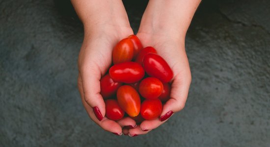 Veselīgi pašmāju pārtikas produkti, kurus vērts iekļaut savā ēdienkartē