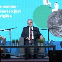 Levits par demokrātiju Latvijā – 'salīdzinoši vienkārši no ielas kļūt par ministru'