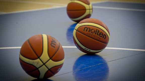 Sieviešu basketbols: Cēsis - RSU/ Merks - 18