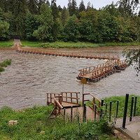 В Огре из-за дождей прорван новый понтонный мост