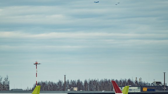 B-1B Lancer Rīgas lidostā - 13