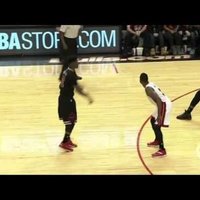 Video: NBA spēlētājs sasniedz iespaidīgu 'triple-double', bloķējot 12 metienus
