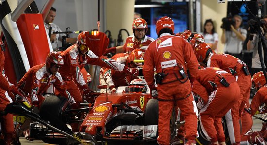 'Ferrari' F-1 komanda saņems vislielāko prēmiju par 2015. gadu