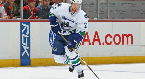 Daniels Sedins atzīts par NHL nedēļas zvaigzni