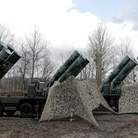 NATO brīdina Turciju par krievu zenītraķešu izmantošanu