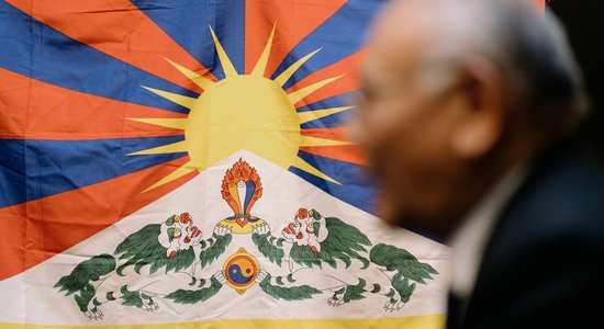 Ķīnas Tibeta vai Tibeta? Dalailamas vēstnieks par 'māju' izzušanu