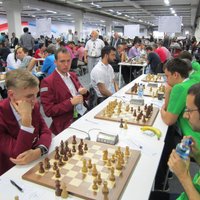 Latvijas vīriešu šaha izlase zaudē pirmos punktus Olimpiādē