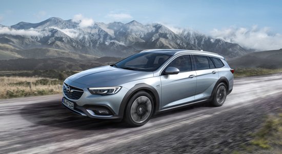 Jaunā 'Opel Insignia' paaugstinātās pārgājības versijā 'Country Tourer'