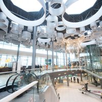 Rekonstrukcijā ieguldot 40 miljonus eiro, 'Linstow' Tallinā atklāj tirdzniecības centru 'Ülemiste'