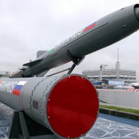 Krievija un Indija kopīgi varētu uzsākt ieroču ražošanu