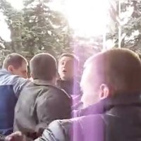 Izplatīts video, kurā redzama ukraiņu deputāta Ribaka nolaupīšana