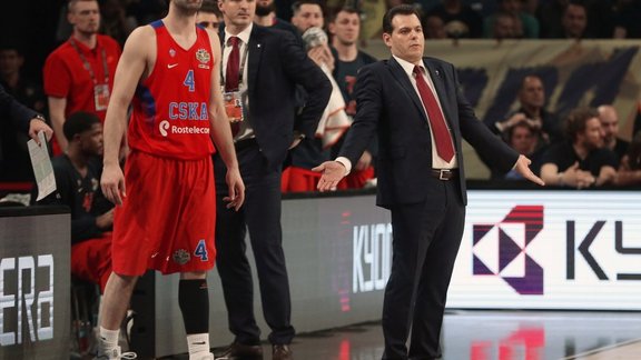 CSKA head coach Dimitrios Itoudis