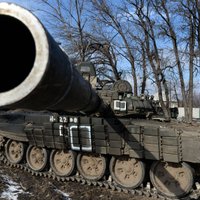 Vācu mākslinieks pie Gaismas pils uzstādīs Ukrainā sašautu tanku