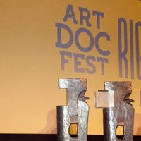 'Artdocfest/Riga' galvenās balvas ieguvušas filmas 'Manifests' un 'Apolonija, Apolonija'