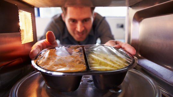 junk food mikroviļņu krāsns ēdiens pārtika vakariņas