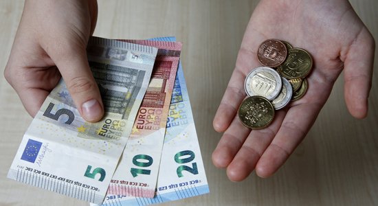 В Эстонии перестанут давать сдачу монетами номиналом 1 и 2 цента