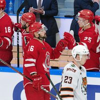 Daugaviņam un Bukartam zaudējumi KHL spēlēs
