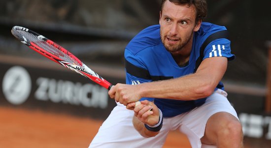 Gulbis nemaina pozīciju ATP rangā; Mārtiņš Podžus kļūst par Latvijas otro raketi