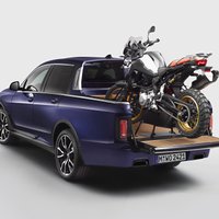 BMW kompānijā izstrādāts 'X7' pikapa prototips