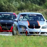 Video: Ar aizraujošām cīņām Pērnavā aizvadīts 'BMW 325 Cup' trešais posms