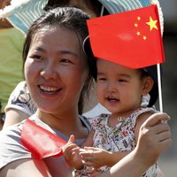 Новая политика Китая: "одна семья — два ребенка"