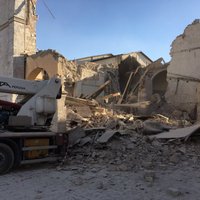 ФОТО: Землетрясение в центральной Италии привело к обрушению домов
