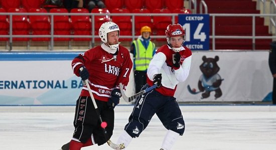 Latvijas bendija spēlētāji PČ ceturtdaļfinālā piedzīvo sagrāvi pret Zviedriju