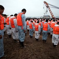 Ķīnā Jandzi upē nogrimušā kruīza kuģa upuru skaits sasniedzis 431