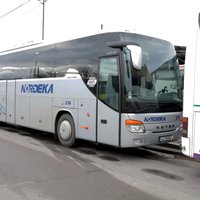 Автобусы Nordeka на дорогах Латвии: очевидцы беспокоятся о безопасности пассажиров (+ видео)