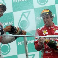 Hamiltons un Alonso - visaugstāk atalgotie F-1 piloti