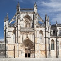 Portugāļu arhitektūras brīnums – Bataljas klosteris