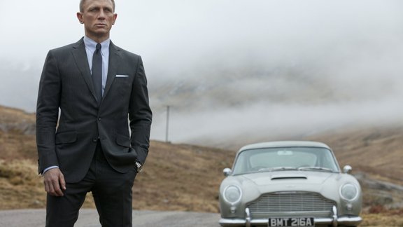 Daniel Craig