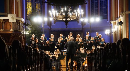 Sāksies ikgadējais festivāls 'Eiropas Ziemassvētki'